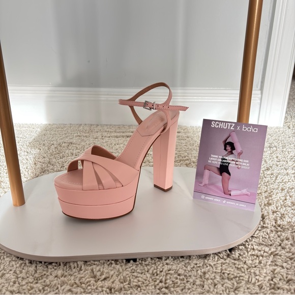 NEW IN BOX SCHUTZ x BALA Blush Pink Platform Heels Pumps SZ 8B - Picture 13 of 16
